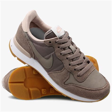 deichmann münchen nike braun wildleder damen sneakers|Damen Sneaker Braun online kaufen .